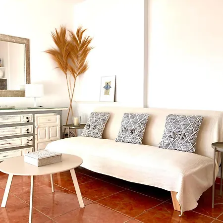 아파트 Ocean Breeze & View Medano 엘메다노